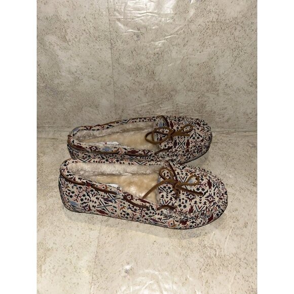 Minnetonka Britt Trapper Multicolor Tribal Print Fur Moccasin Slippers Size 8 - Picture 2 of 8